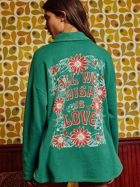Green Graphic Pullover Sweater - 'All We Wish Is Love'